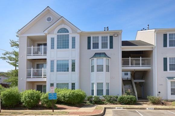 Front Exterior of #8301 Bluebird Way