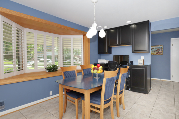 Breakfast Area - 2