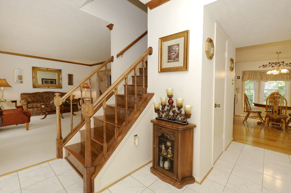 Foyer - 1