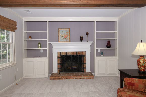 Family Room Fireplace & Built-ins